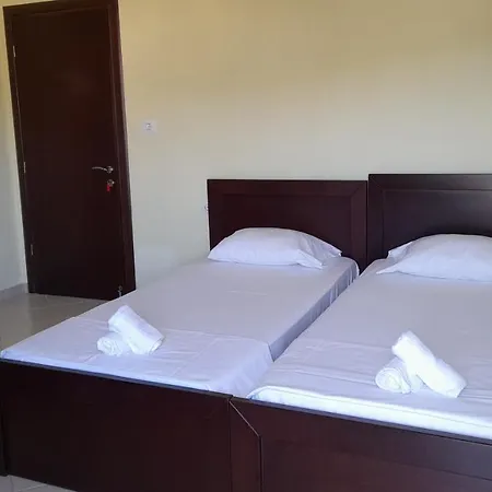 Ksamil's Island View Hotel *