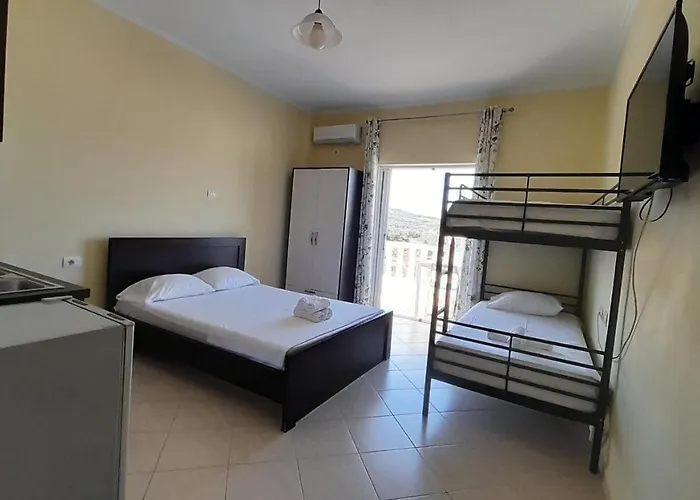 Hotel Ksamil's Island View *