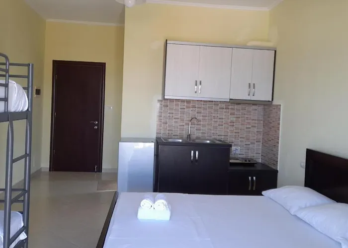 Hotel Ksamil's Island View *